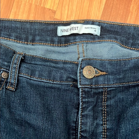 Nine West Super Skinny Dark Blue Women's Jeans Size 16 - Picture 3 of 4